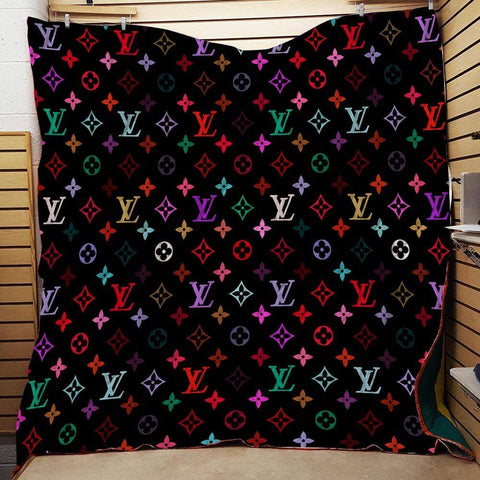 Image of LV2 Quilt Blanket / US Twin Louis Vuitton Custom Quilt Blankets