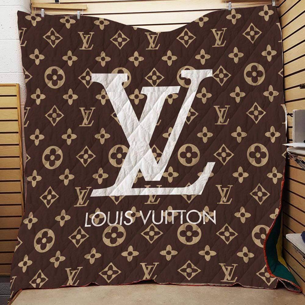 $1,500 Louis Vuitton Blanket!!